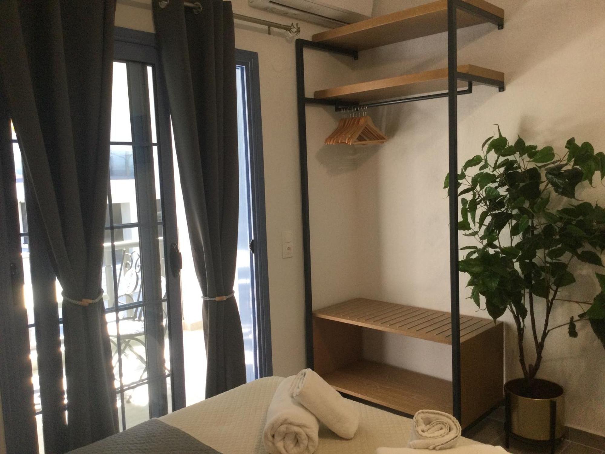 Hotel Sweet Home Neos Marmaras Bagian luar foto